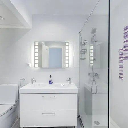 Penthouse Jacaranda Apartment *