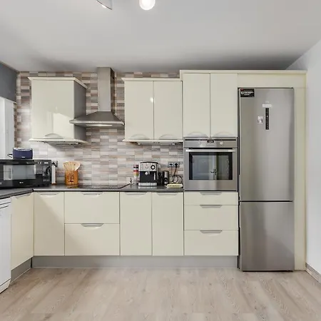 Penthouse Jacaranda Estepona