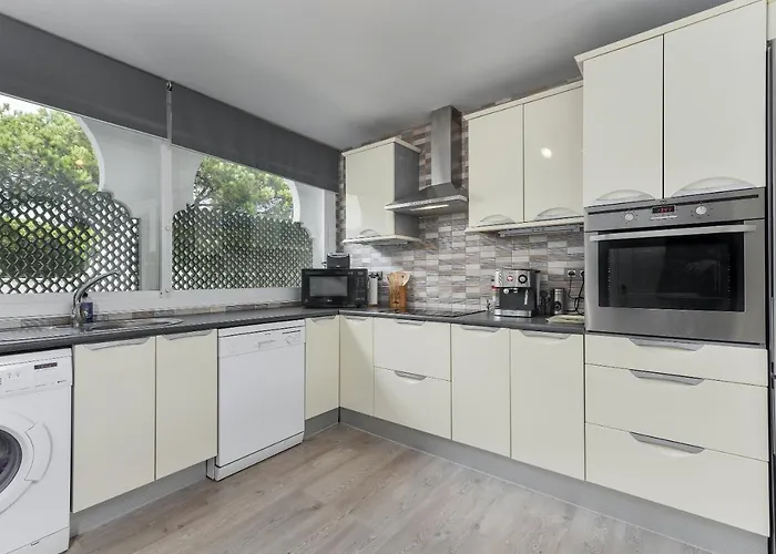 Apartment Penthouse Jacaranda *