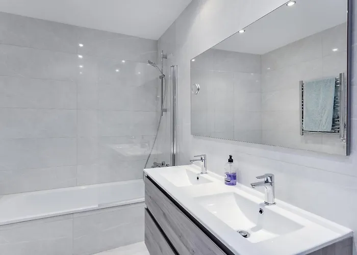 Penthouse Jacaranda * Estepona